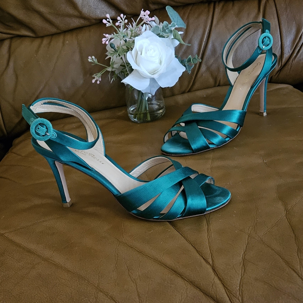 Gianvito Rossi Teal- Pine Green Luxury Strappy Buckle Sandals Heels Size 7 US
